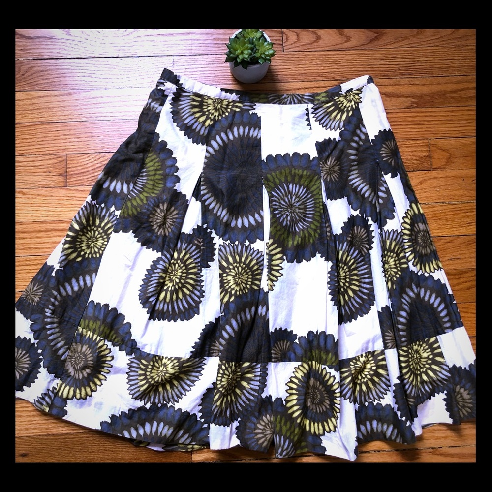 BCBGMAXAZARIA | High Waisted Floral Skirt